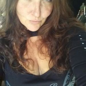 Meet your Posher, Chrissy